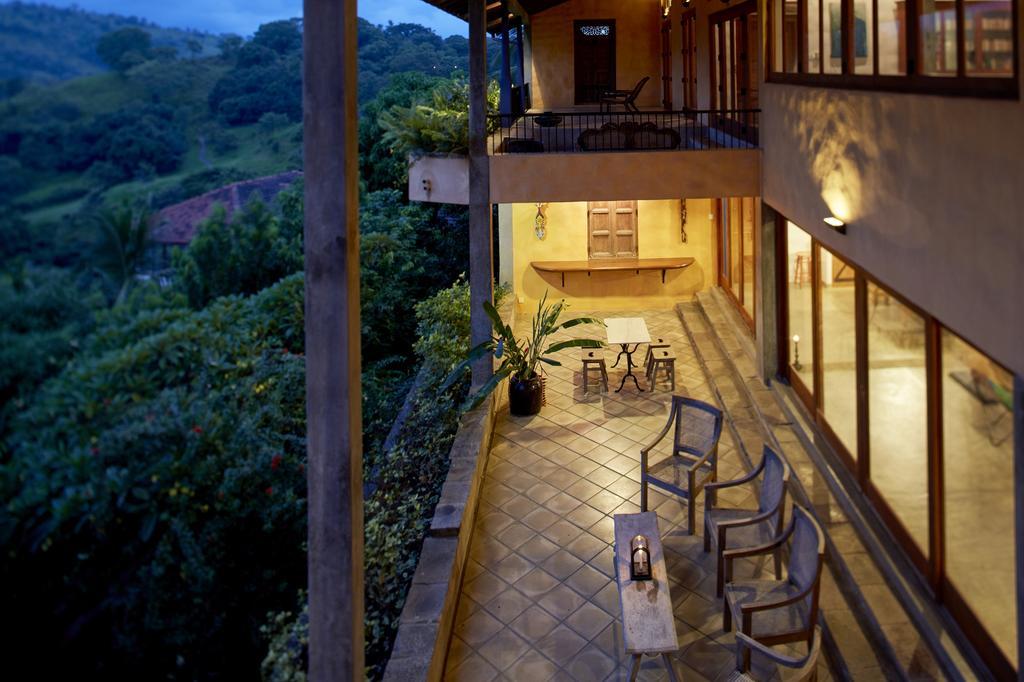 Bamboo Villa Kandy Digana Bagian luar foto
