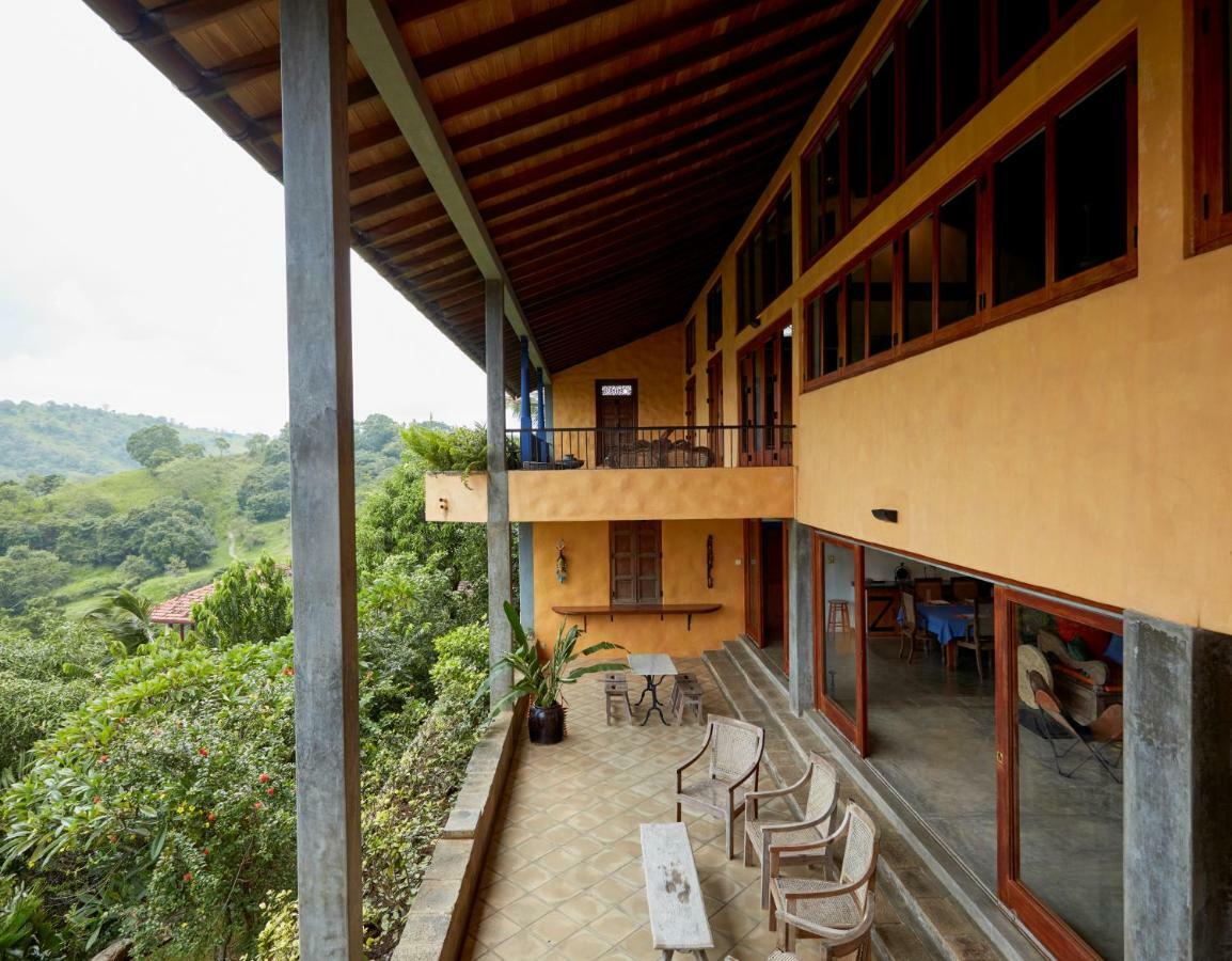 Bamboo Villa Kandy Digana Bagian luar foto